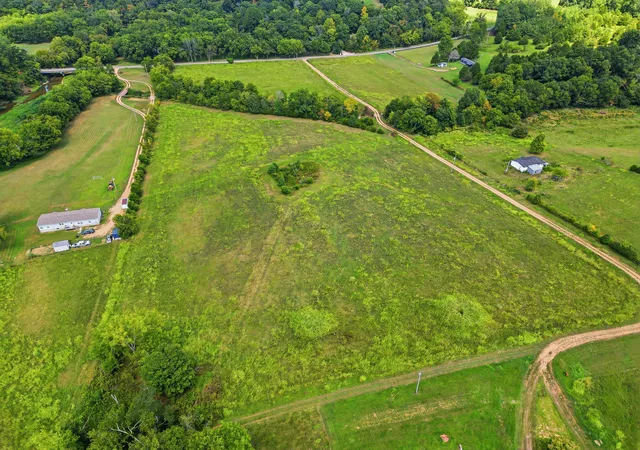 2nd image of 0 Herschal Lyles Rd, Westmoreland, TN 37186 | MLS# 3520192