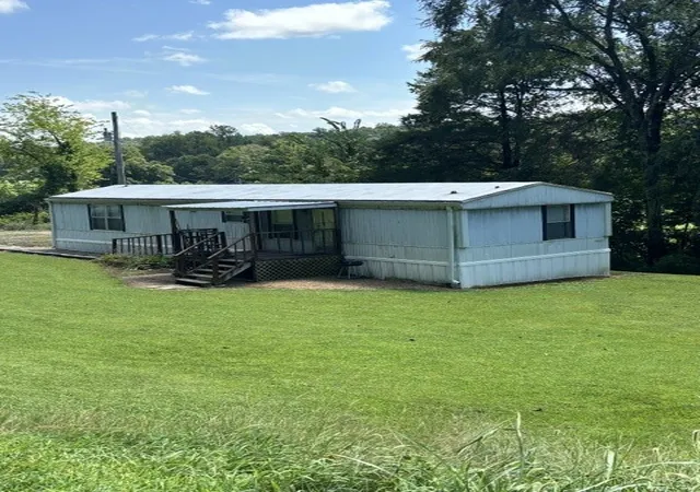 Photo 4 of Manufactured home for sale at 517 W Little Richland Rd, Waverly, TN 37185 | MLS# 3526762 | Listing updated on 2026-09-17