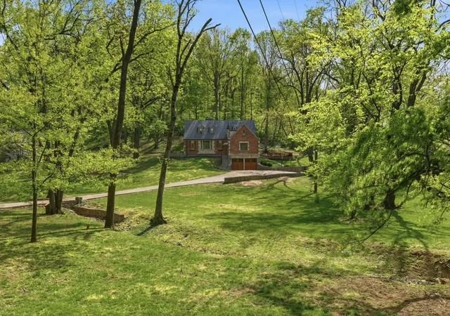 2nd image of 5123 Stanford Dr, Nashville, TN 37215 | MLS# 3519026