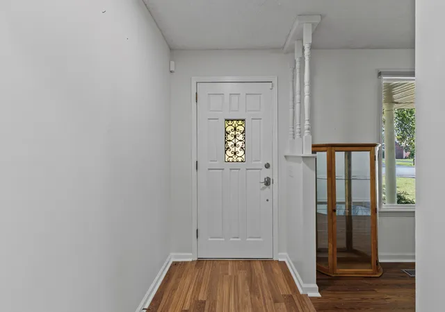 3rd image of 110 Sam Davis Dr, Springfield, TN 37172 | MLS# 3519052
