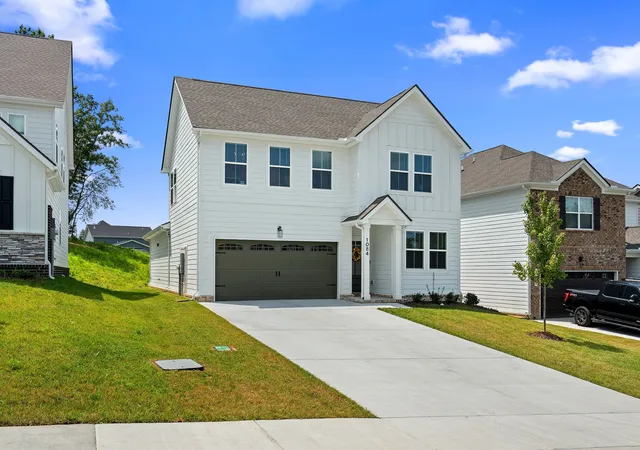 Photo 3 of Single family home for sale at 1084 Large Poppy Dr, La Vergne, TN 37086 | MLS# 3520912 | Listing updated on 2026-10-04