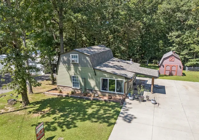 Photo 1 of Single family home for sale at 120 Branch Rd, Springville, TN 38256 | MLS# 3520726 | Listing updated on 2026-09-04