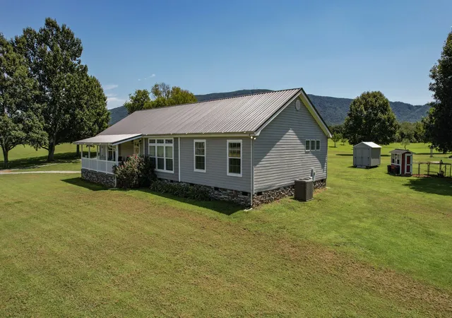 Photo 4 of Manufactured home for sale at 7632 Highway 411, Benton, TN 37307 | MLS# 3519115 | Listing updated on 2026-09-25