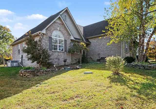 Photo 2 of Single family home for sale at 1310 Precept Dr, Murfreesboro, TN 37129 | MLS# 3527537 | Listing updated on 2026-10-29
