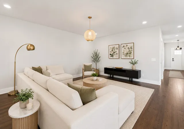 Photo 4 of Single family home for sale at 1227 N Avondale Cir, Nashville, TN 37207 | MLS# 3520311 | Listing updated on 2026-08-26