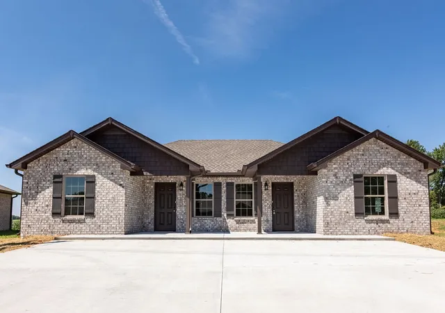 Photo 1 of Multi family home for sale at 215 Kerr Way, Portland, TN 37148 | MLS# 3519121 | Listing updated on 2026-08-31