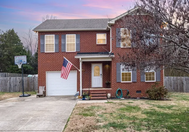 Photo 1 of Single family home for sale at 1543 John Galt Dr, Lebanon, TN 37087 | MLS# 3519271 | Listing updated on 2026-09-30