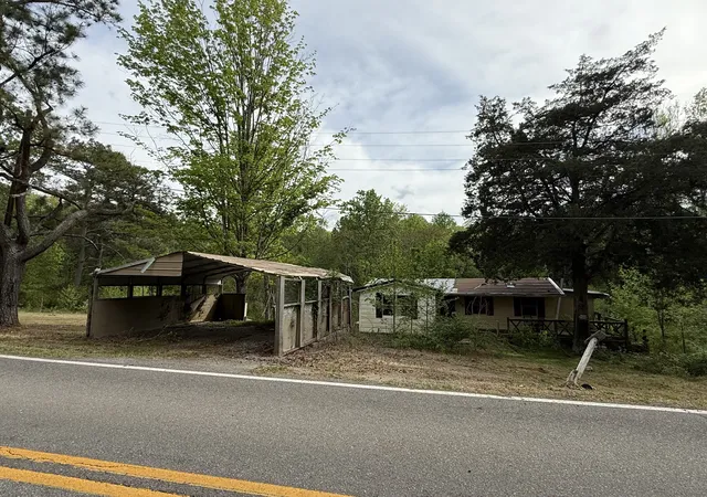 1st image of 225 Attaway Rd N, Clarksville, TN 37040 | MLS# 3519343