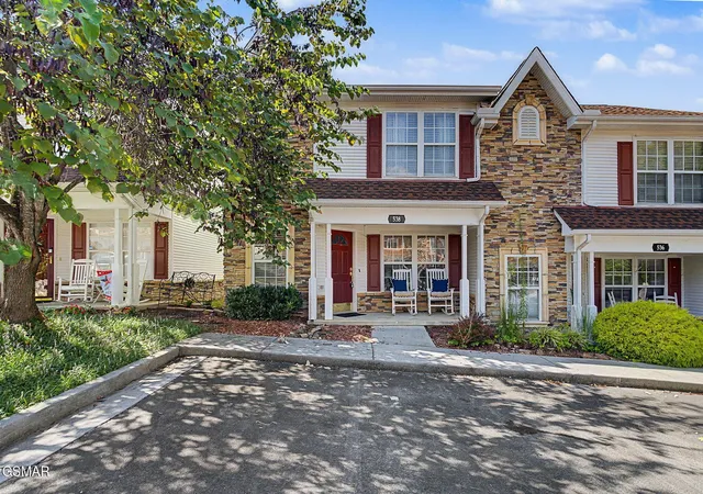 2nd image of 538 Orch Vly Wy, Sevierville, TN 37862