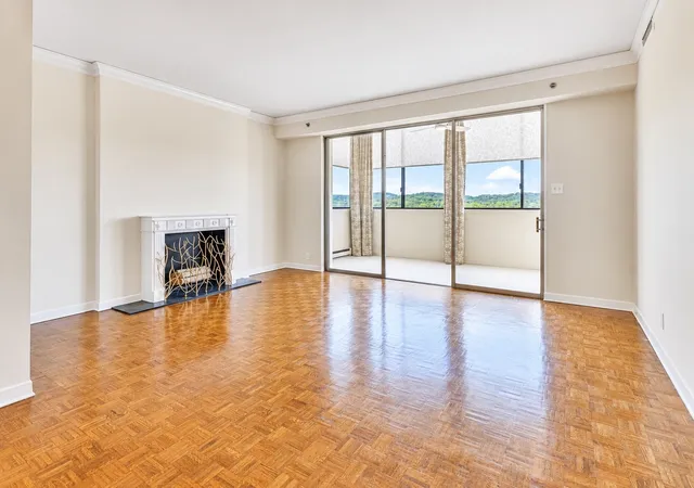 Photo 2 of Condo for sale at 105 Leake Ave #93, Nashville, TN 37205 | MLS# 3531730 | Listing updated on 2026-10-05