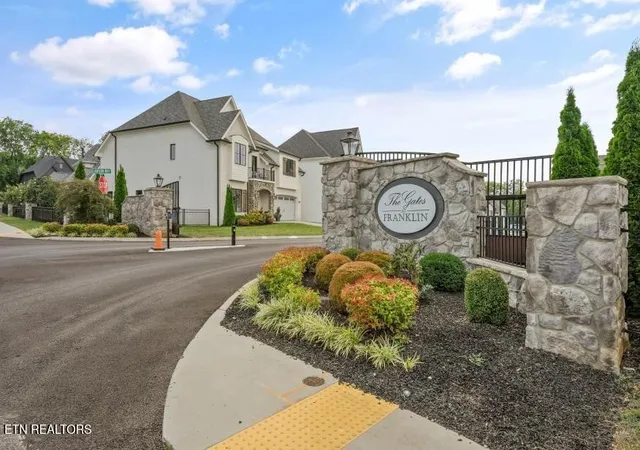 Photo 3 of Single family home for sale at 9729 Lantern Way, Knoxville, TN 37922 | MLS# 3519194 | Listing updated on 2026-09-17