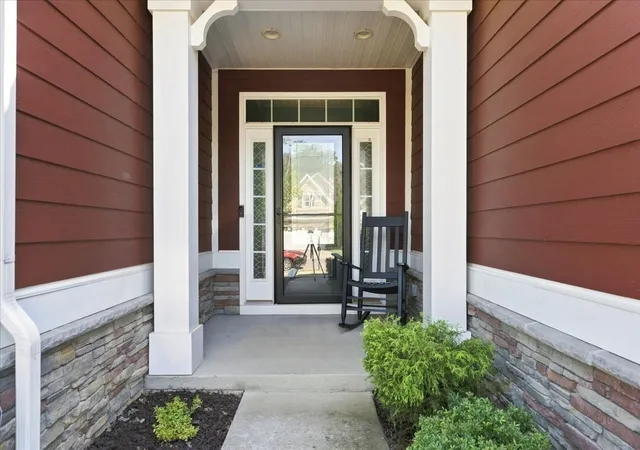 Photo 4 of Single family home for sale at 2827 Leatherwood Dr, Murfreesboro, TN 37128 | MLS# 3531070 | Listing updated on 2026-09-02