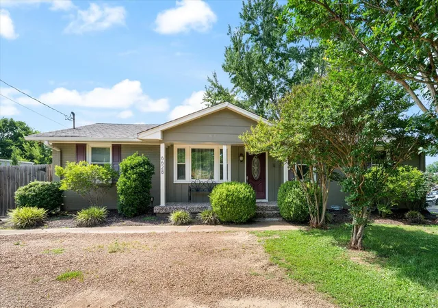 2nd image of 6628 Cabot Dr, Nashville, TN 37209 | MLS# 3520555
