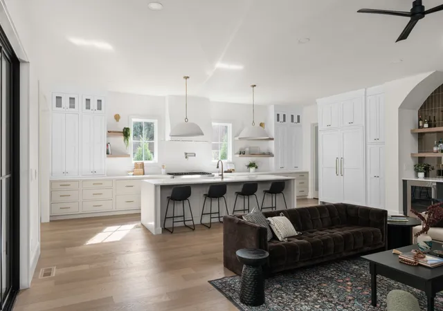 1st image of 706 Brook Hollow Rd, Nashville, TN 37205 | MLS# 3521076