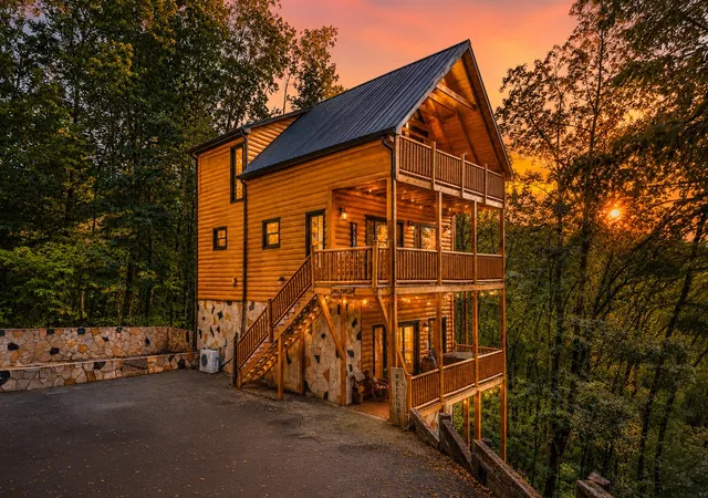 1st image of 2184 Spence Mountain Loop, Sevierville, TN 37876 | MLS# 3520433