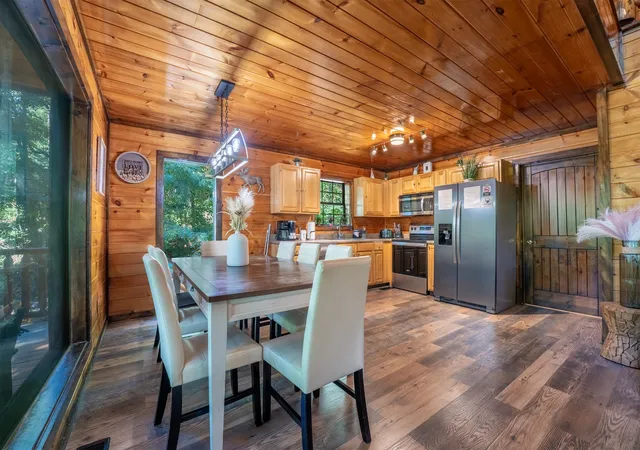 4th image of 2184 Spence Mountain Loop, Sevierville, TN 37876 | MLS# 3520433