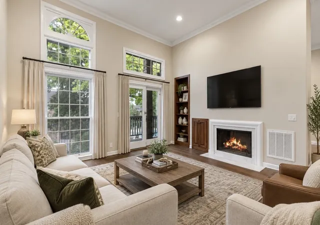 Townhouse for sale at 401 Bowling Ave #17, Nashville, TN 37205 | MLS# 3520663