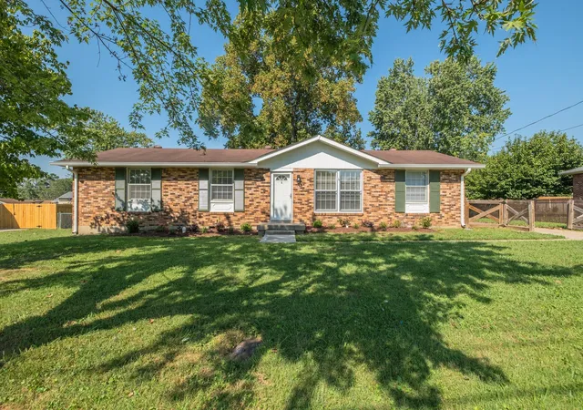 Photo 1 of Single family home for sale at 117 Greenyards Pl, Hendersonville, TN 37075 | MLS# 3529401 | Listing updated on 2026-09-15