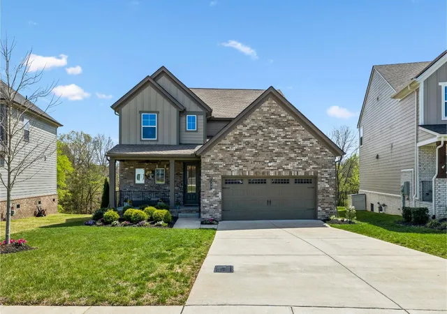 Photo 2 of Single family home for sale at 132 Newbury Dr, White House, TN 37188 | MLS# 3529056 | Listing updated on 2026-09-29