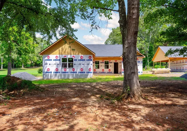 3rd image of 2352 Parksville Road, Benton, TN 37307 | MLS# 3519301