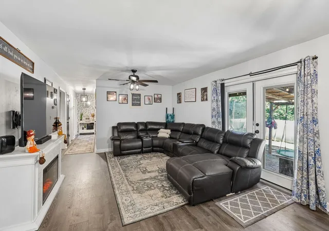 Photo 4 of Single family home for sale at 101 Dallas St, Huntland, TN 37345 | MLS# 3529402 | Listing updated on 2026-09-01