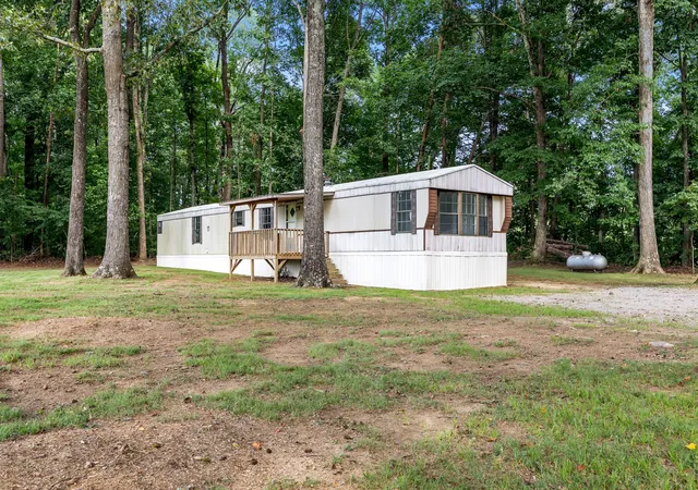2nd image of 412 Weese Rd Se, Old Fort, TN 37362 | MLS# 3521062