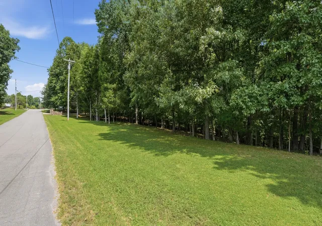 1st image of 0 Perrys Pl, Lynchburg, TN 37352 | MLS# 3520279