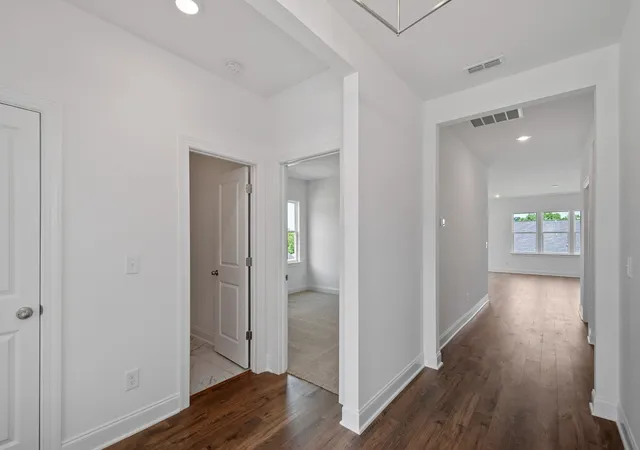 Photo 4 of Single family home for sale at 101 Riverview Run, Madison, TN 37115 | MLS# 3520183 | Listing updated on 2026-09-20