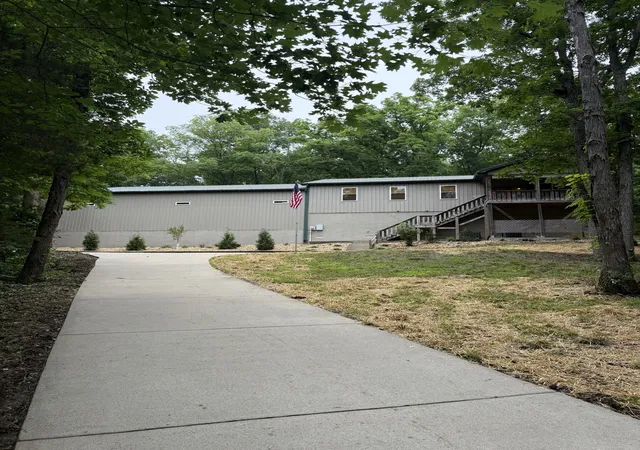 1st image of 527 Hickory Ridge Rd, Gallatin, TN 37066 | MLS# 3520181