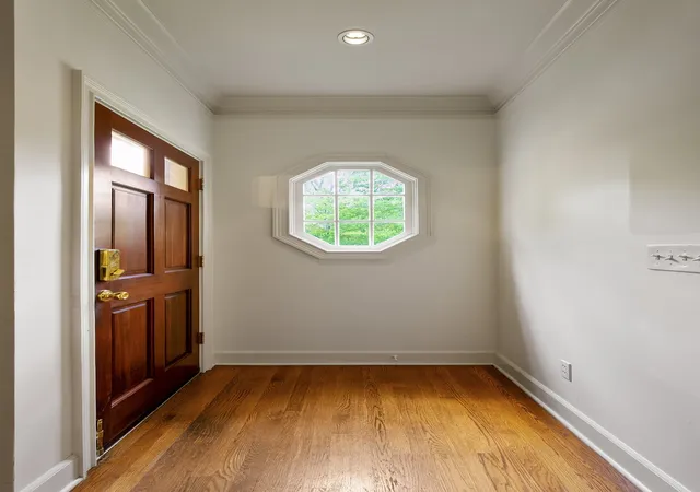 Photo 3 of Single family home for sale at 4412 Estes Rd, Nashville, TN 37215 | MLS# 3527487 | Listing updated on 2026-10-05