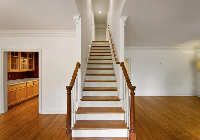 Photo 4 of Single family home for sale at 4412 Estes Rd, Nashville, TN 37215 | MLS# 3527487 | Listing updated on 2026-10-05