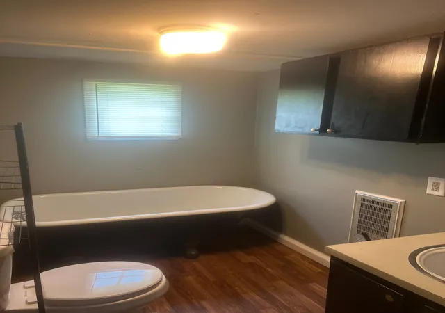 Photo 4 of Single family home for sale at 433 Bird St, Shelbyville, TN 37160 | MLS# 3523626 | Listing updated on 2026-08-31