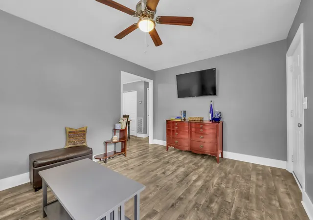 Photo 4 of Single family home for sale at 2714 Patricia Ln, Clarksville, TN 37040 | MLS# 3526405 | Listing updated on 2026-08-28