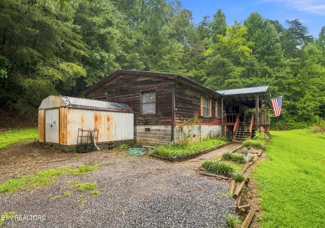 1st image of 1649 Six Mile Cemetery Rd, Maryville, TN 37803 | MLS# 3520204