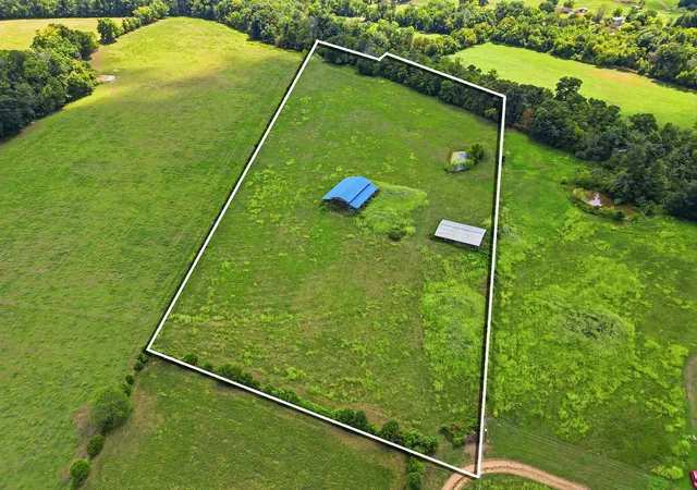1st image of 0 Hershal Lyles Rd, Westmoreland, TN 37186 | MLS# 3520234
