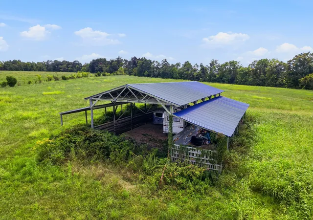 4th image of 0 Hershal Lyles Rd, Westmoreland, TN 37186 | MLS# 3520234