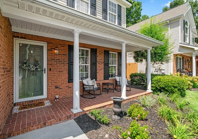 3rd image of 1740 Brighton Way, Dalton, GA 30721 | MLS# 3520398