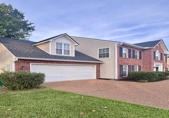 Photo 3 of Single family home for sale at 2252 Hayward Ln, Spring Hill, TN 37174 | MLS# 3526062 | Listing updated on 2026-09-21