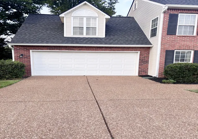 Photo 4 of Single family home for sale at 2252 Hayward Ln, Spring Hill, TN 37174 | MLS# 3526062 | Listing updated on 2026-09-21