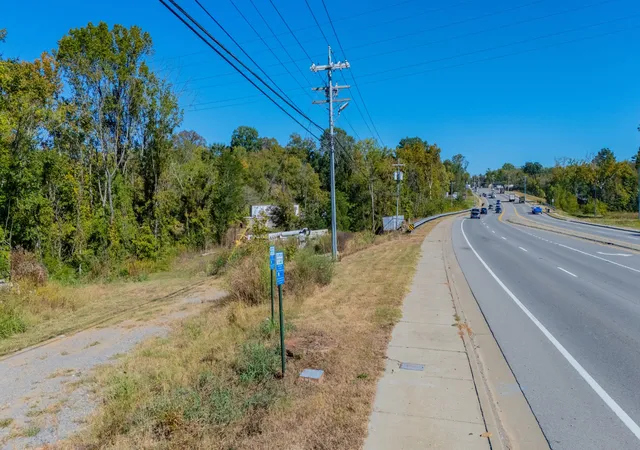 Photo 3 of Land for sale at 1456 S Water Ave, Gallatin, TN 37066 | MLS# 3602741 | Listing updated on 2026-10-01