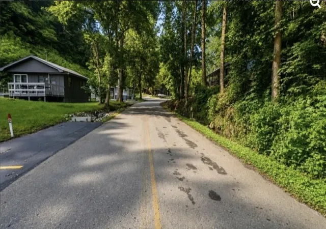 3rd image of 0 Horse Creek Dock Rd, Celina, TN 38551 | MLS# 3520344
