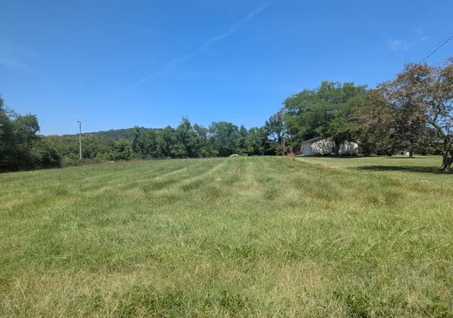 2nd image of 490 Gibbs Lane, Gallatin, TN 37066 | MLS# 3526369