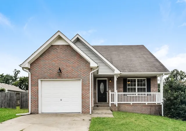 1st image of 224 Pappy Dr, Oak Grove, KY 42262 | MLS# 3520517