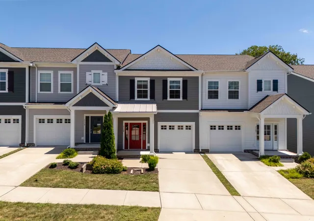 Townhouse for sale at 7108 Gracious Dr, Franklin, TN 37064 | MLS# 3624304