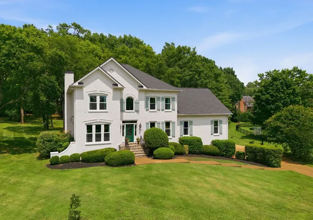 Photo 1 of Mansion for sale at 9225 Foxboro Dr, Brentwood, TN 37027 | MLS# 3544931 | Listing updated on 2026-10-22