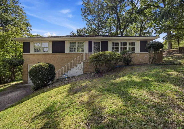 1st image of 1406 Melody Lane, Chattanooga, TN 37412 | MLS# 3520461