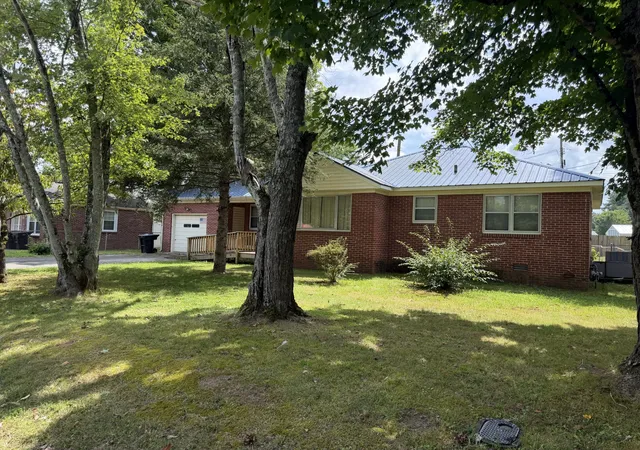 Photo 3 of Single family home for sale at 603 Circle Dr, Tullahoma, TN 37388 | MLS# 3528254 | Listing updated on 2026-09-23
