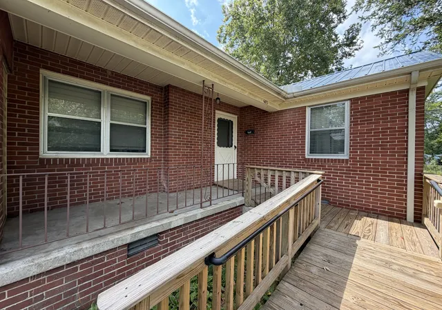 Photo 3 of Single family home for sale at 603 Circle Dr, Tullahoma, TN 37388 | MLS# 3528254 | Listing updated on 2026-09-23