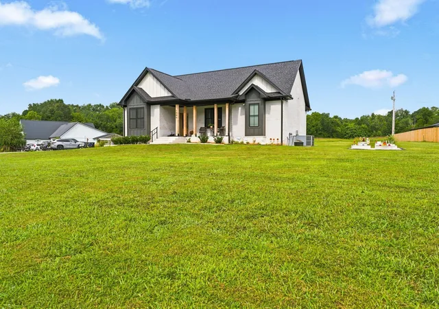2nd image of 1006 Clifton Valley Rd, Dickson, TN 37055 | MLS# 3520530
