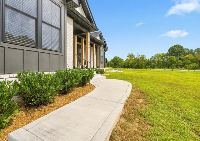 5th image of 1006 Clifton Valley Rd, Dickson, TN 37055 | MLS# 3520530